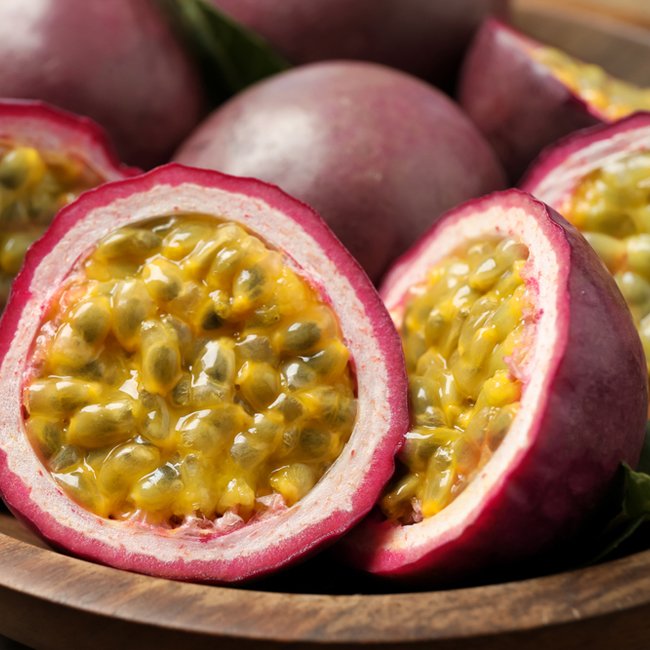 Passionfruit Red Flamenco